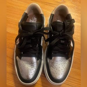 Women platform nike jordan size 5